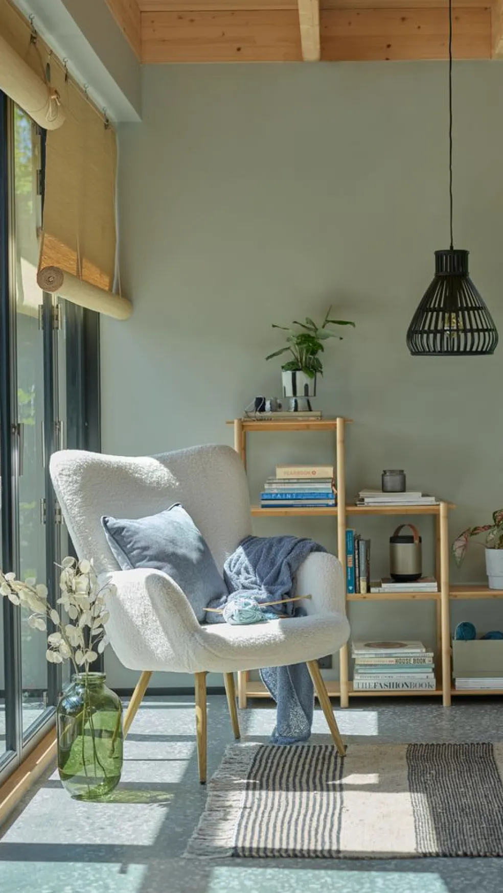Fotel HUNDESTED naturalna biel tkanina/kolor dębu