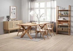 Kredens HALMSTAD 3 drzwi kolor dębu