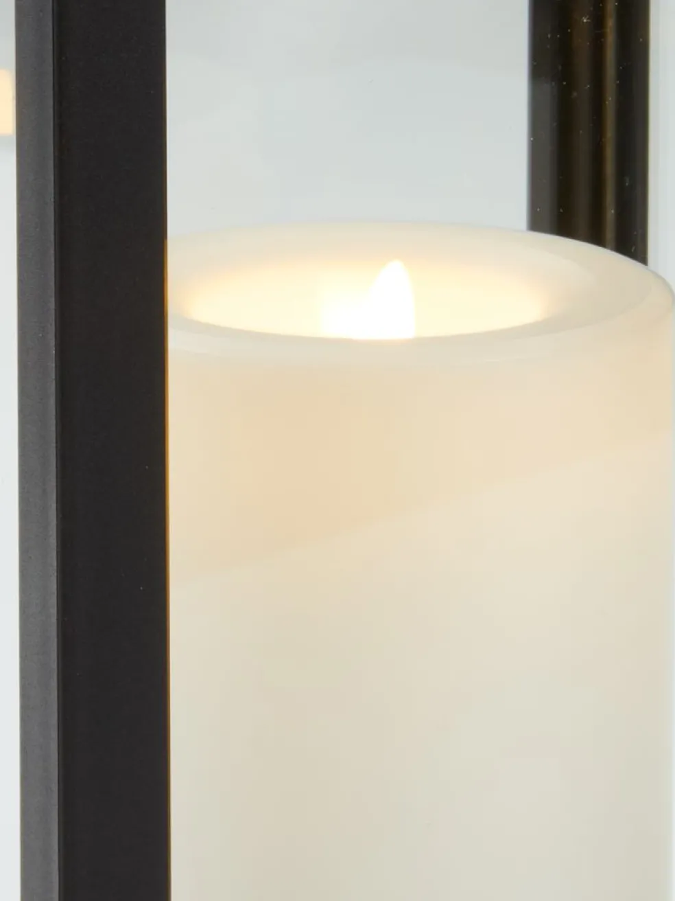 Latarnia GEFJON S13xD13xW26cm czarny ze świecą LED