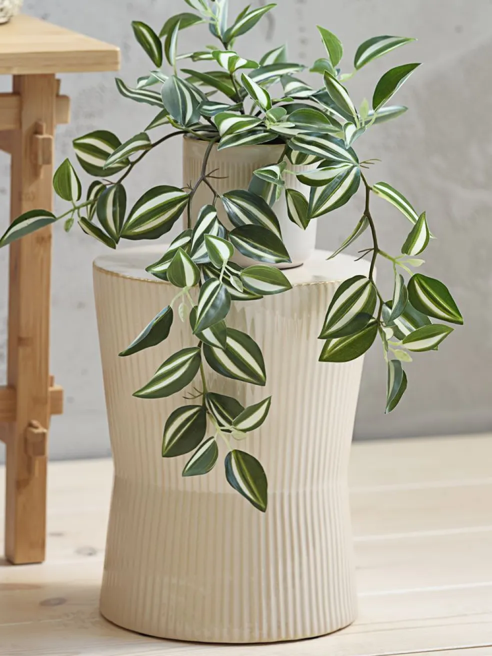 Stojak SIGMUND Ś23xW30cm kremowy