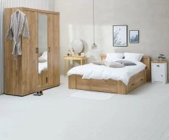 Szafa LINTRUP 157x220 3 drzwi kolor dębu